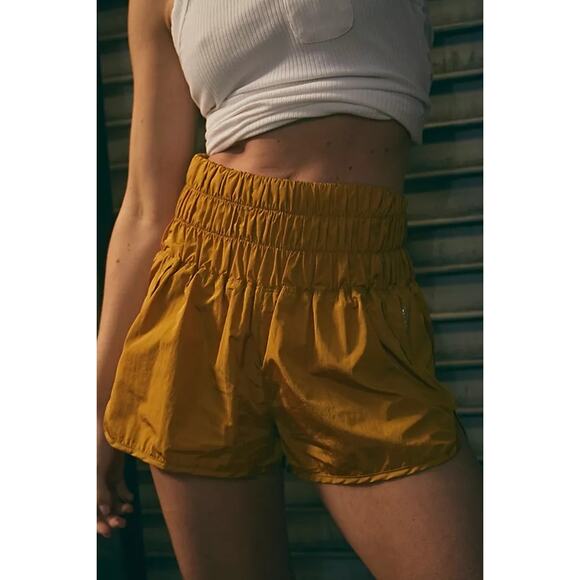 NWT FP Movement Way Home Running Short w/ Built-In Briefs Honey Mallow Women's M - Picture 1 of 6